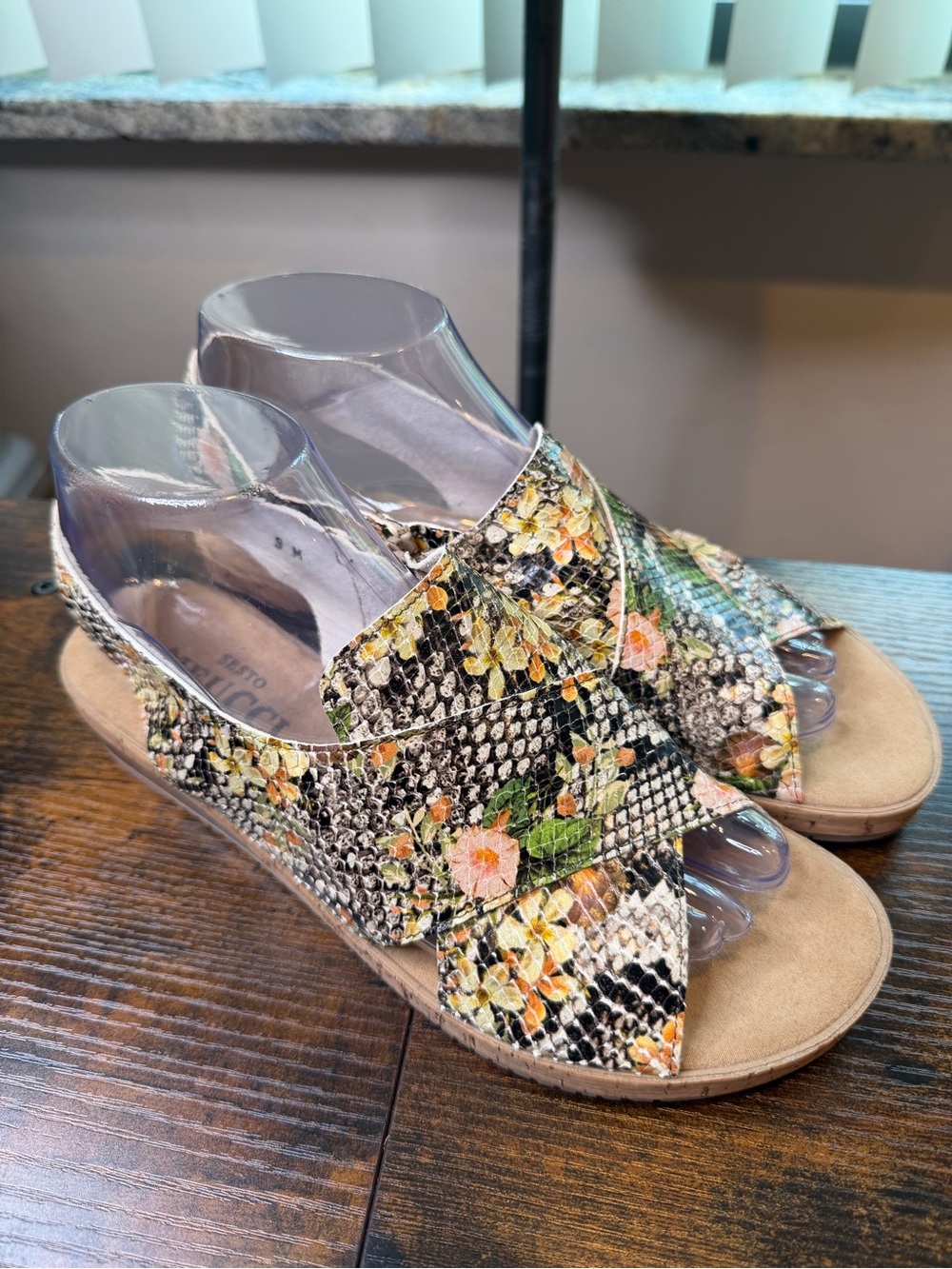 Sesto Meucci Sylke sandals multi-color floral pattern snake-print leather SZ 9M